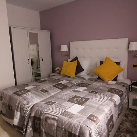 Morenos Boutique Hotel Mindelo Buitenkant foto